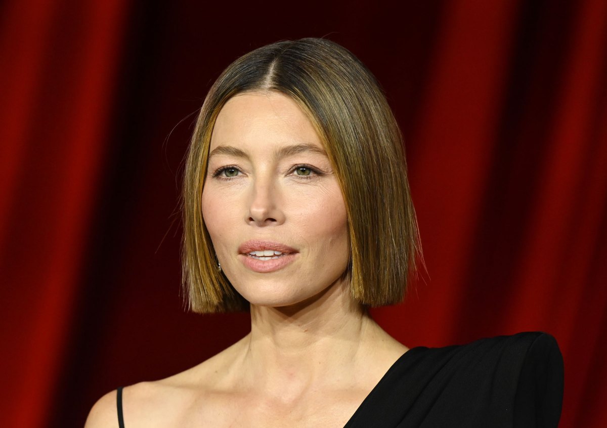 Jessica Biel mit Blunt Bob Haarschnitt.