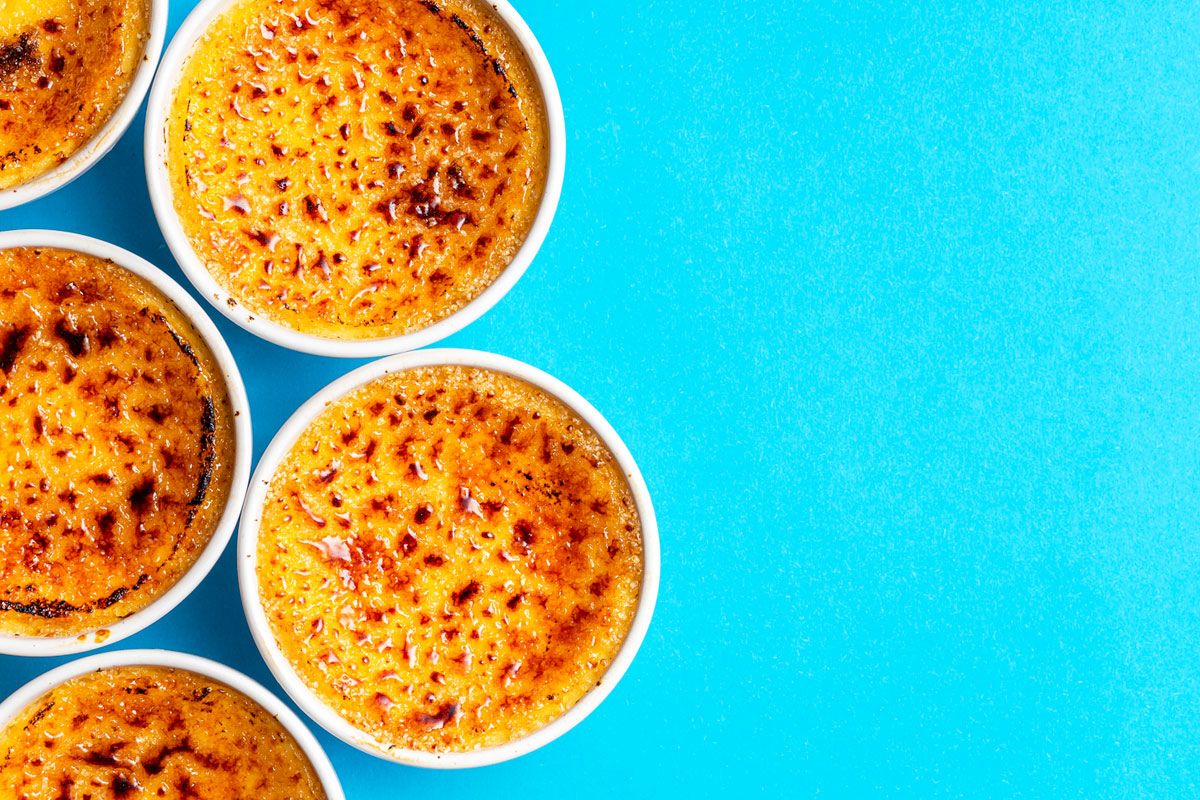 Crème Brûlée gehört zu den Desserts, die Trypophobiker nur schwer ertragen