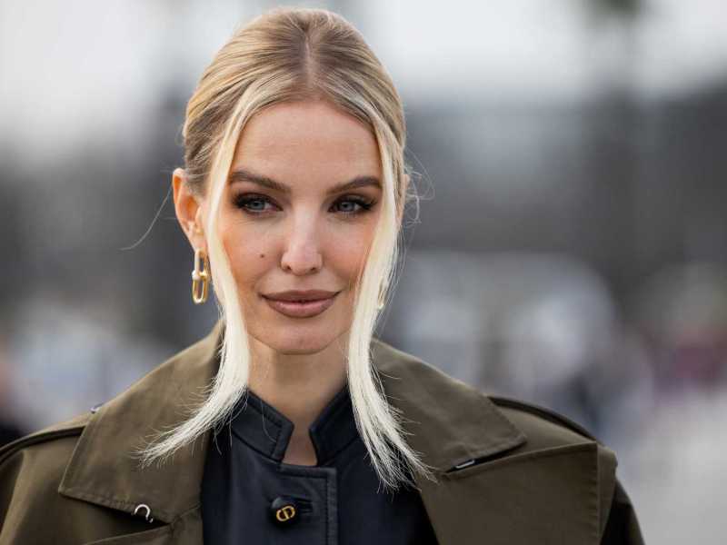 Leonie Hanne ist das beste Beispiel für strahlend blonde Haare.