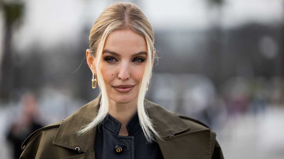 Leonie Hanne ist das beste Beispiel für strahlend blonde Haare.