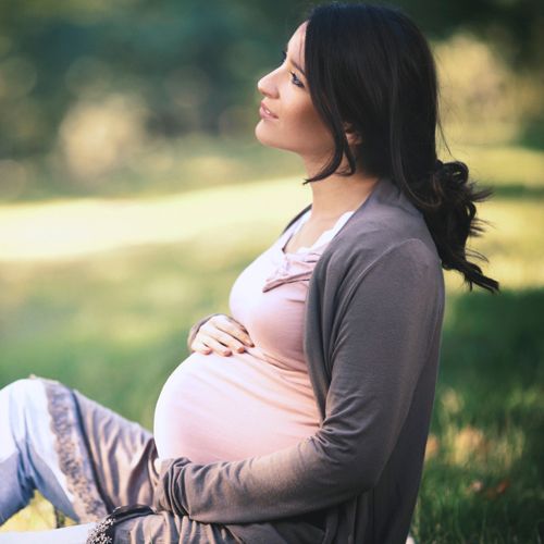 Müdigkeit in der Schwangerschaft: Öfter eine Pause einlegen