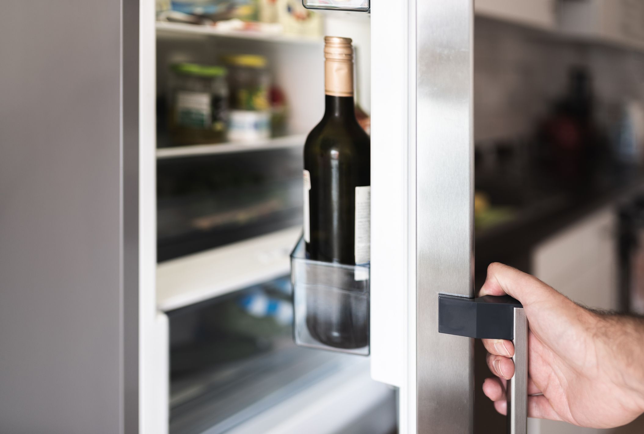 Kühlschrankgriff regelmäßig reinigen