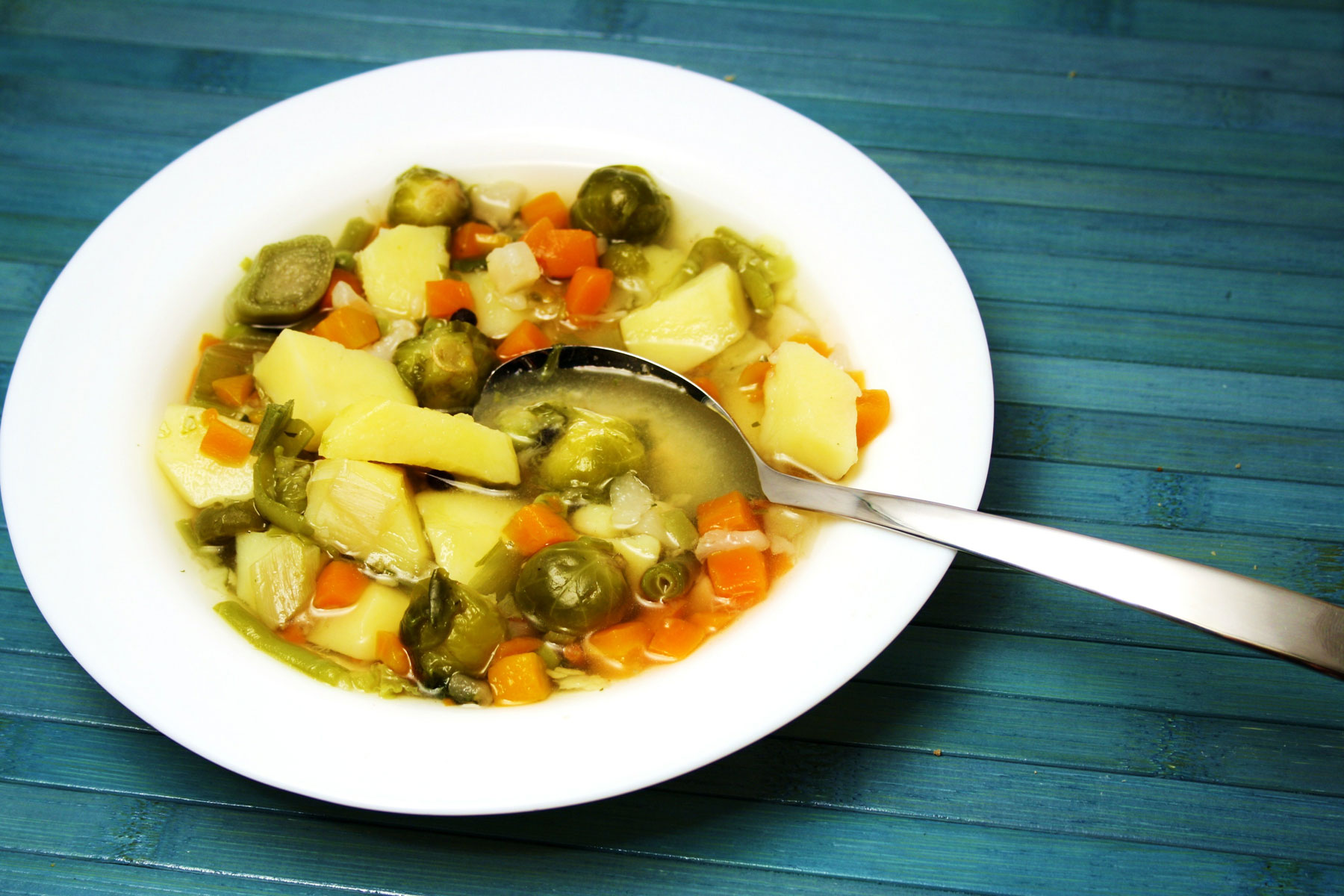 Rosenkohl-Eintopf mit Kartoffeln und Möhren: Wohlfühlküche pur!