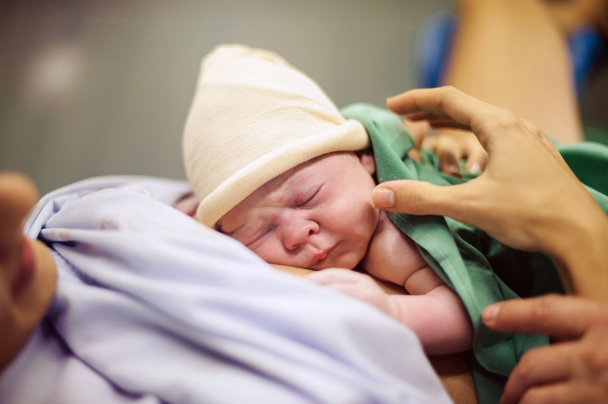 Geburt: Wann sollte man ins Krankenhaus fahren?
