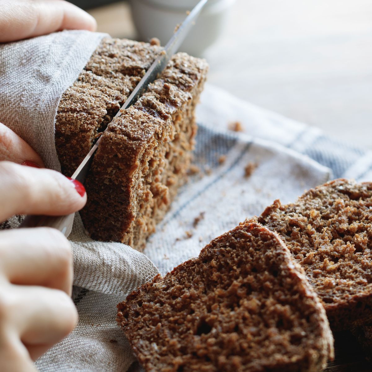 Eiweißbrot: Macht dieses Brot wirklich schlank?