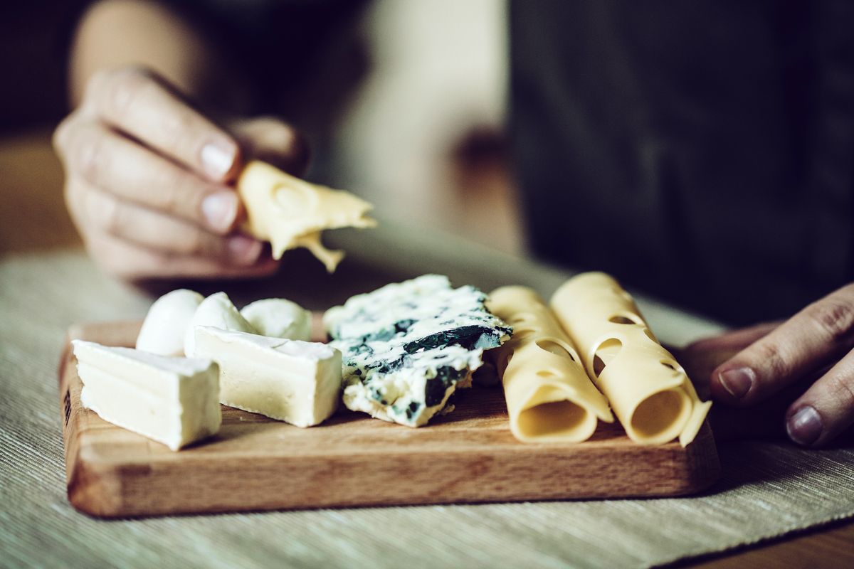Welcher Käse ist in der Schwangerschaft erlaubt? Alles zu Camembert, Mozzarella und Co.
