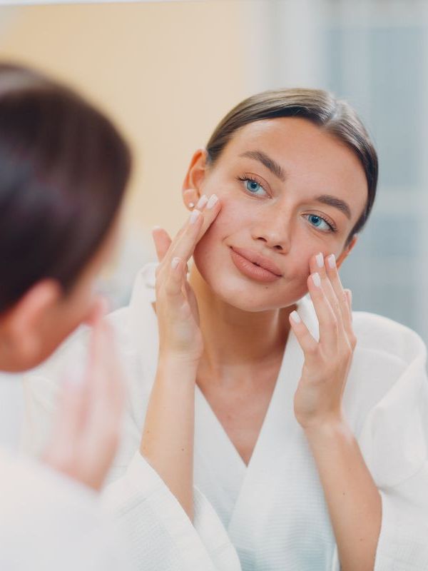 Aufgedunsenes Gesicht? SOS-Tipps gegen die Schwellung