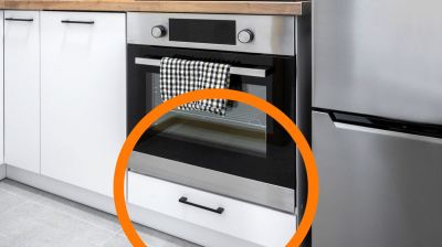 Dazu dient die Schublade unter dem Backofen Schublade unter dem Backofen