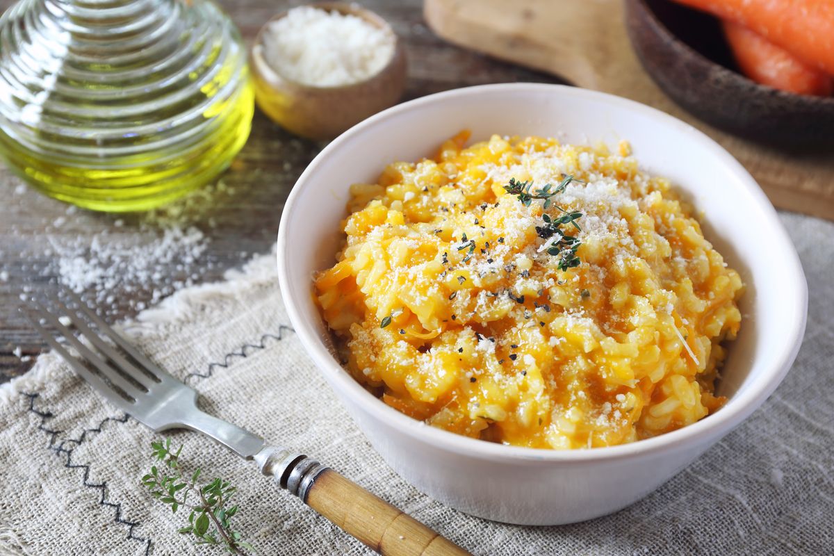 Möhrenrisotto ohne Wein: Feines Rezept mit tollem Aroma