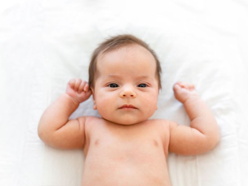 Babys Körpersprache verstehen: Das will euch euer Baby sagen
