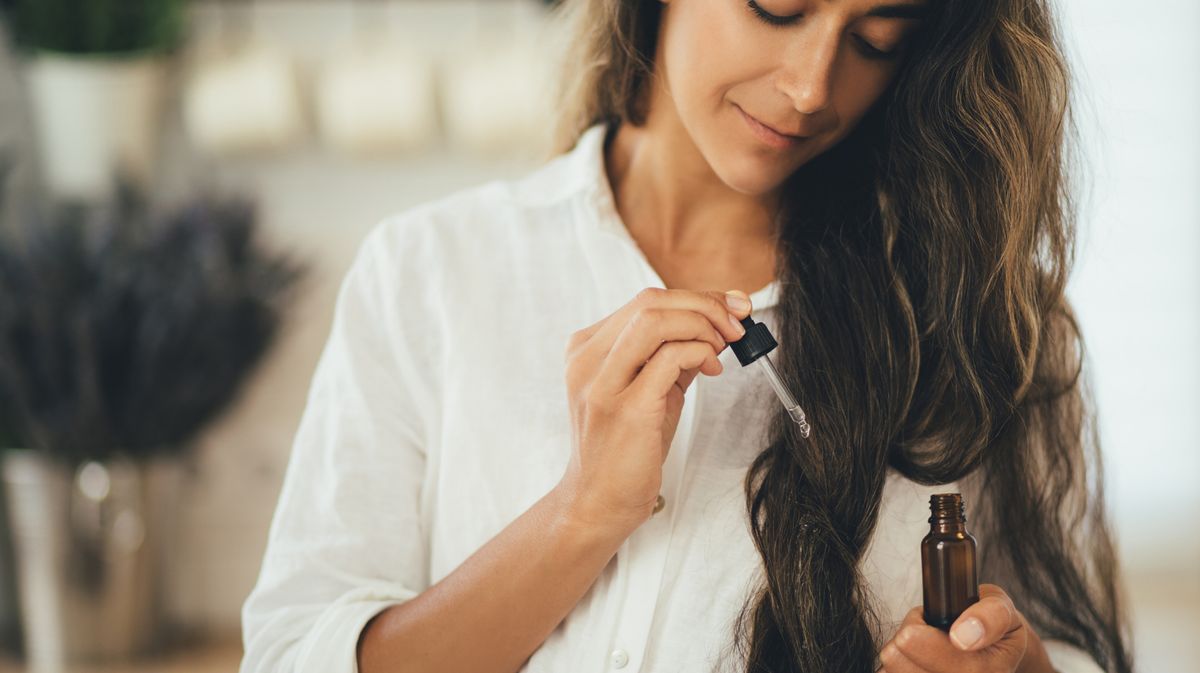 TikTok-Trend Hair Oiling: So funktioniert die Methode