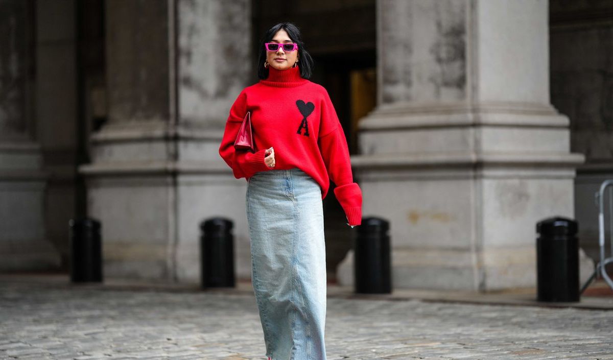Street Style Fashion Week Denim Jeans Skirt.