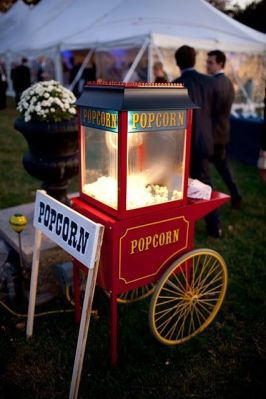 Popcorn für die Zirkus-Hochzeit