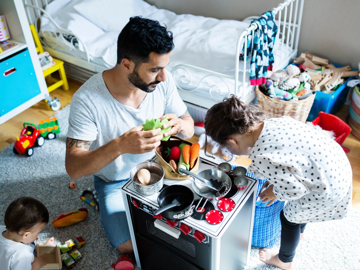 Krebs-V&auml;ter spielen super gerne mit ihren Kindern