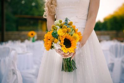 Sonnenblumen im Brautstrauß