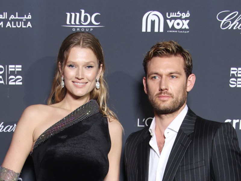 Toni Garrn und Alex Pettyfer lassen sich scheiden.