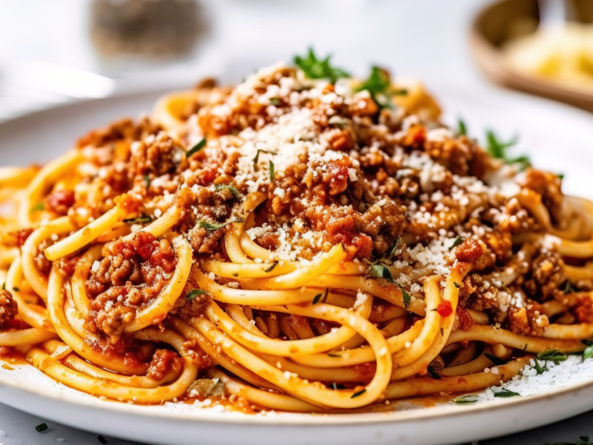 Spaghetti Bolognese ohne Fertig-T&uuml;tchen: Das weltbeste 30-Minuten-Rezept