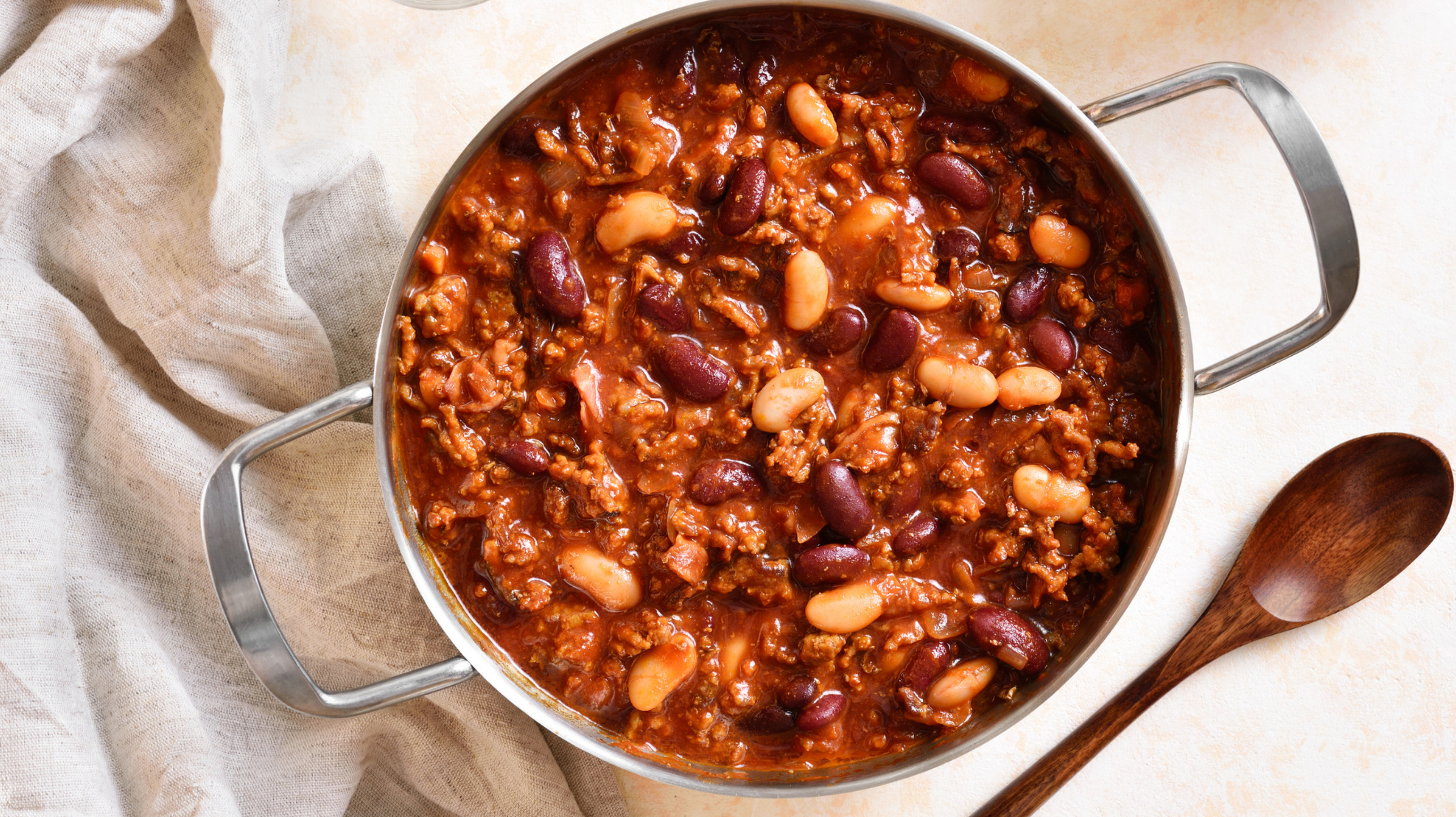 Einfaches Rezept: Hackfleisch-Bohnen-Eintopf nach Cowboy Art
