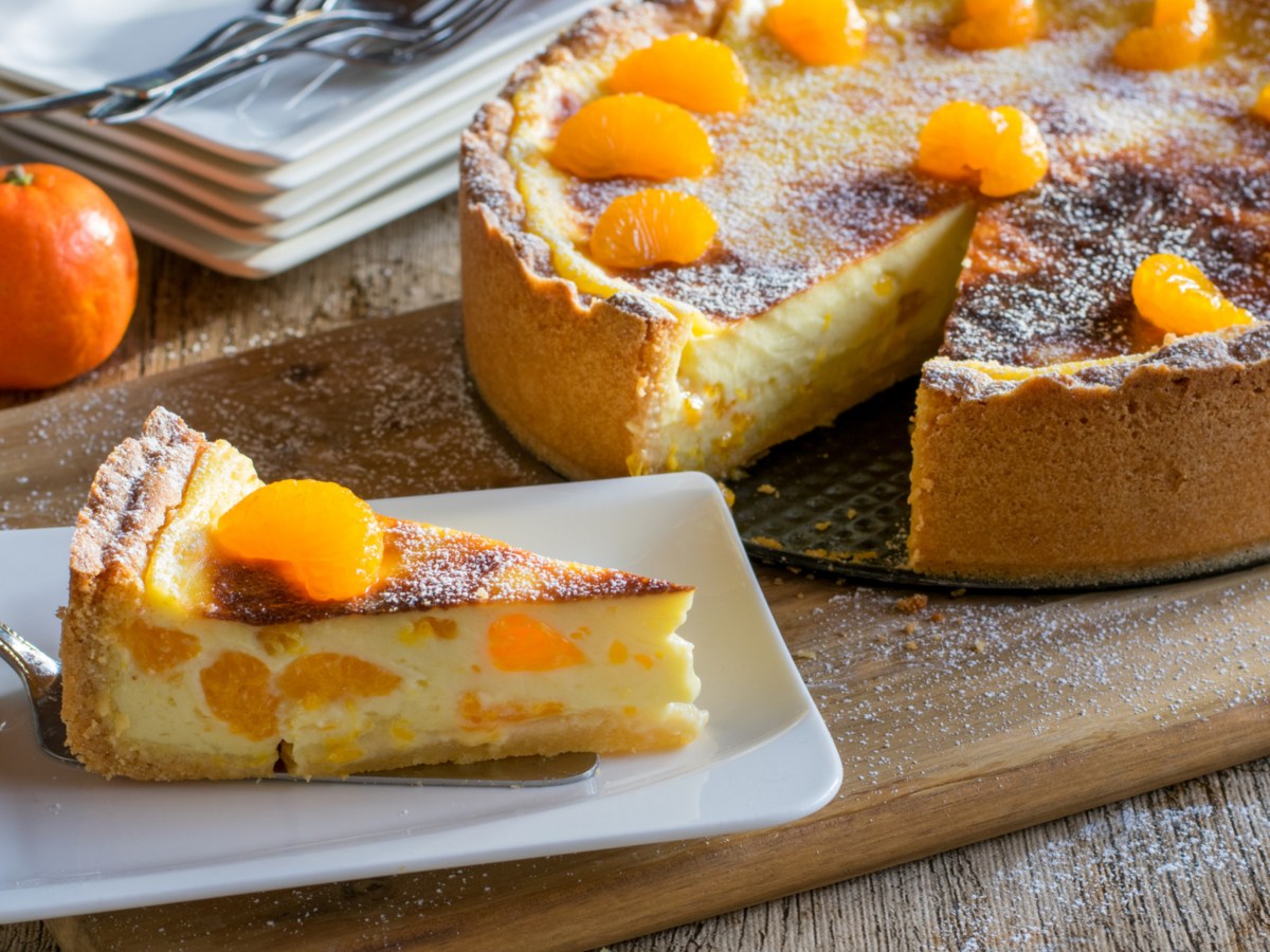 &bdquo;Faule Weiber&ldquo;-Kuchen: So einfach gelingt der weltbeste K&auml;sekuchen mit Mandarinen