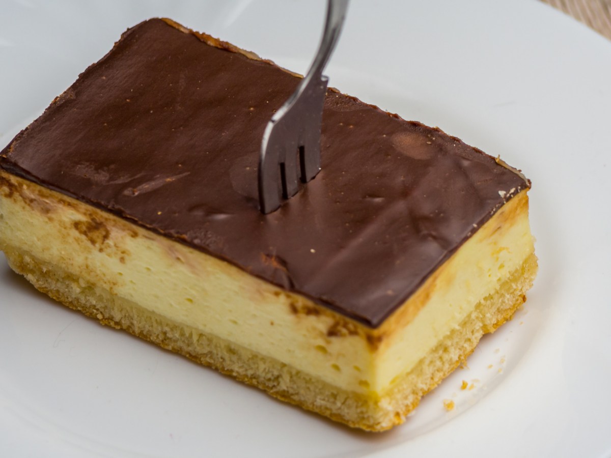 Rezept für DDR-Klassiker: Göttlicher LPG-Kuchen mit Pudding