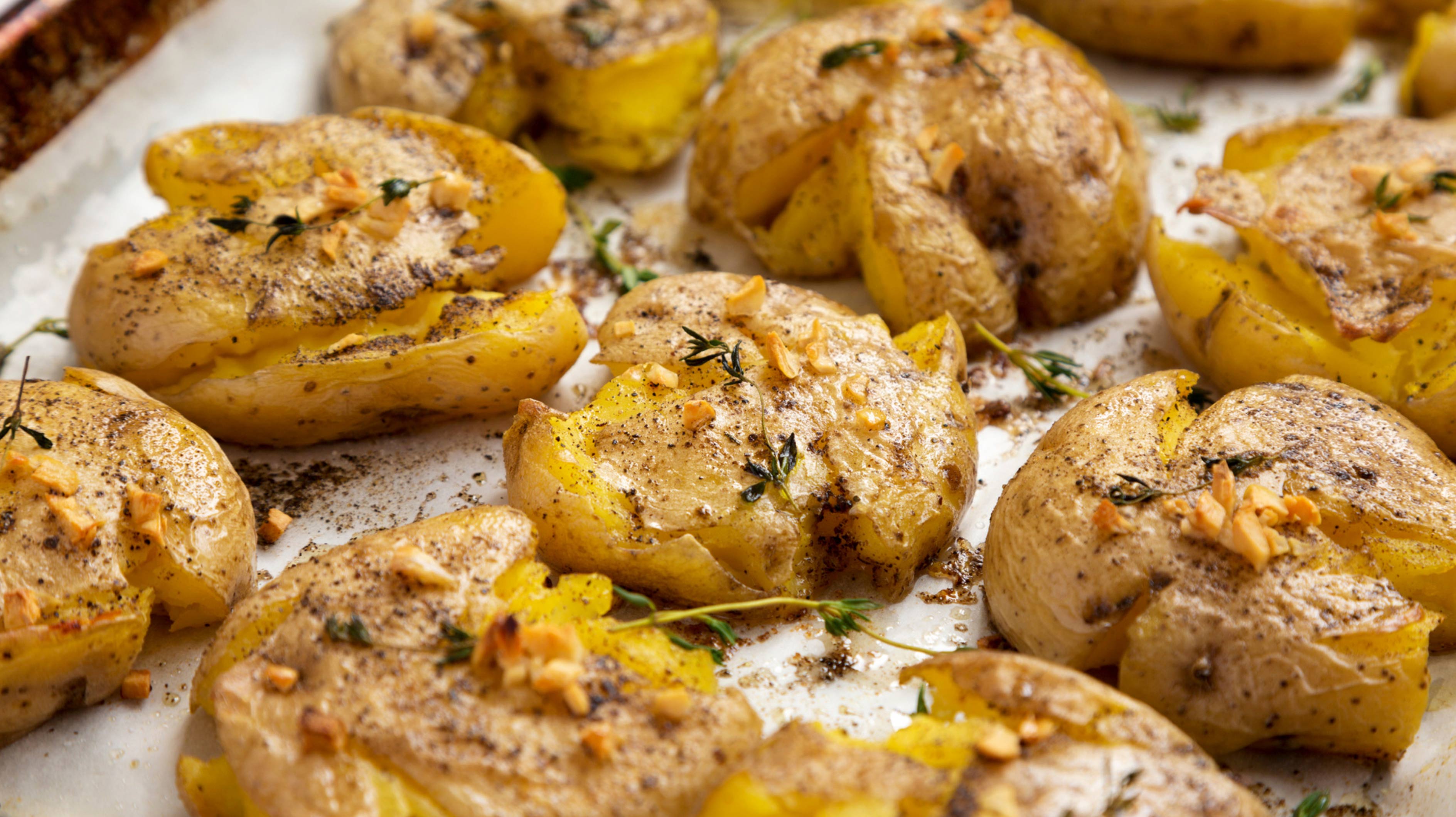Kartoffelsalat mit Quetschkartoffeln