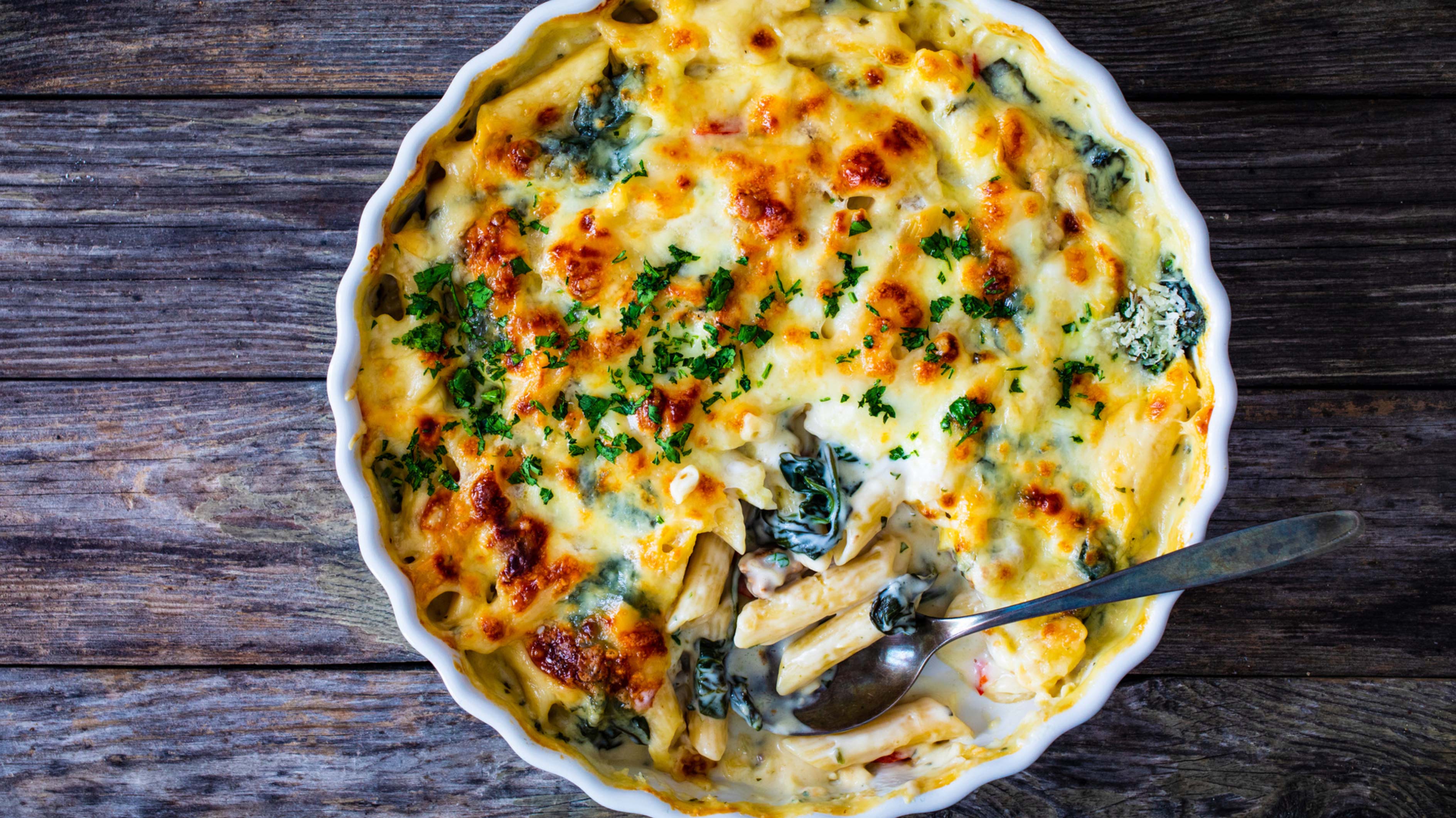 Feierabend-Genuss: Nudelauflauf mit Spinat und Hähnchen - gofeminin