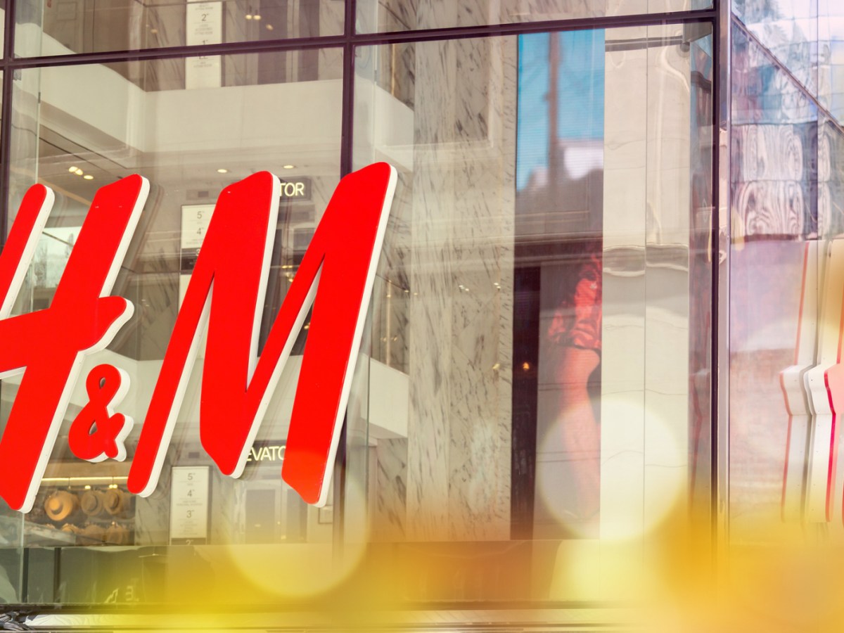 H&M Logo