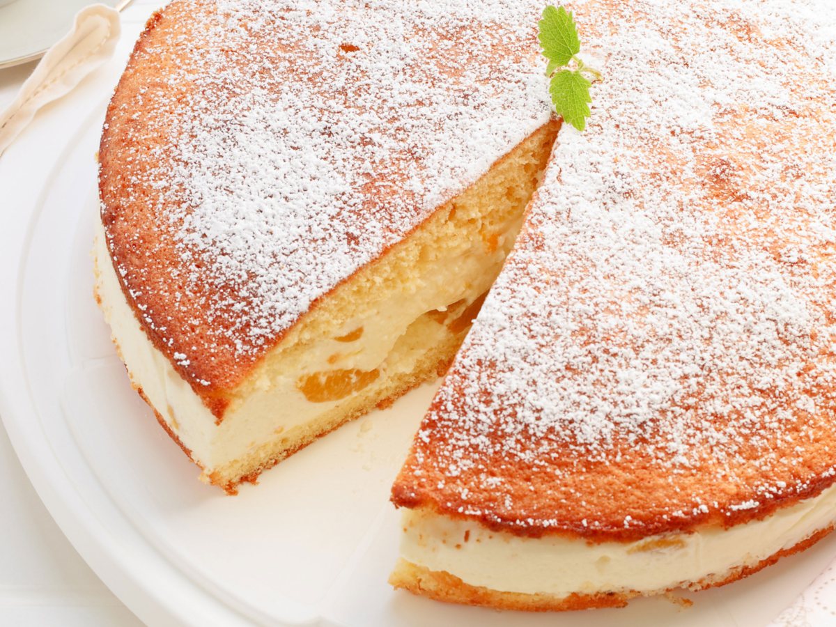 Sommer auf der Gabel: Diese Pfirsich-Schmandtorte ist ein Traum