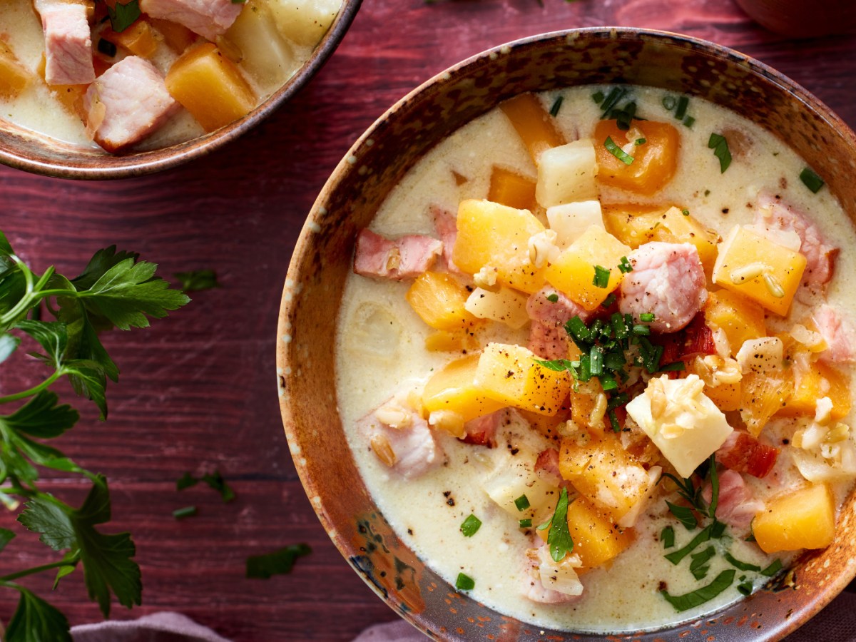 Cremiger Kasseler-Eintopf mit Cr&egrave;me fra&icirc;che: So gelingt der herbstliche Klassiker