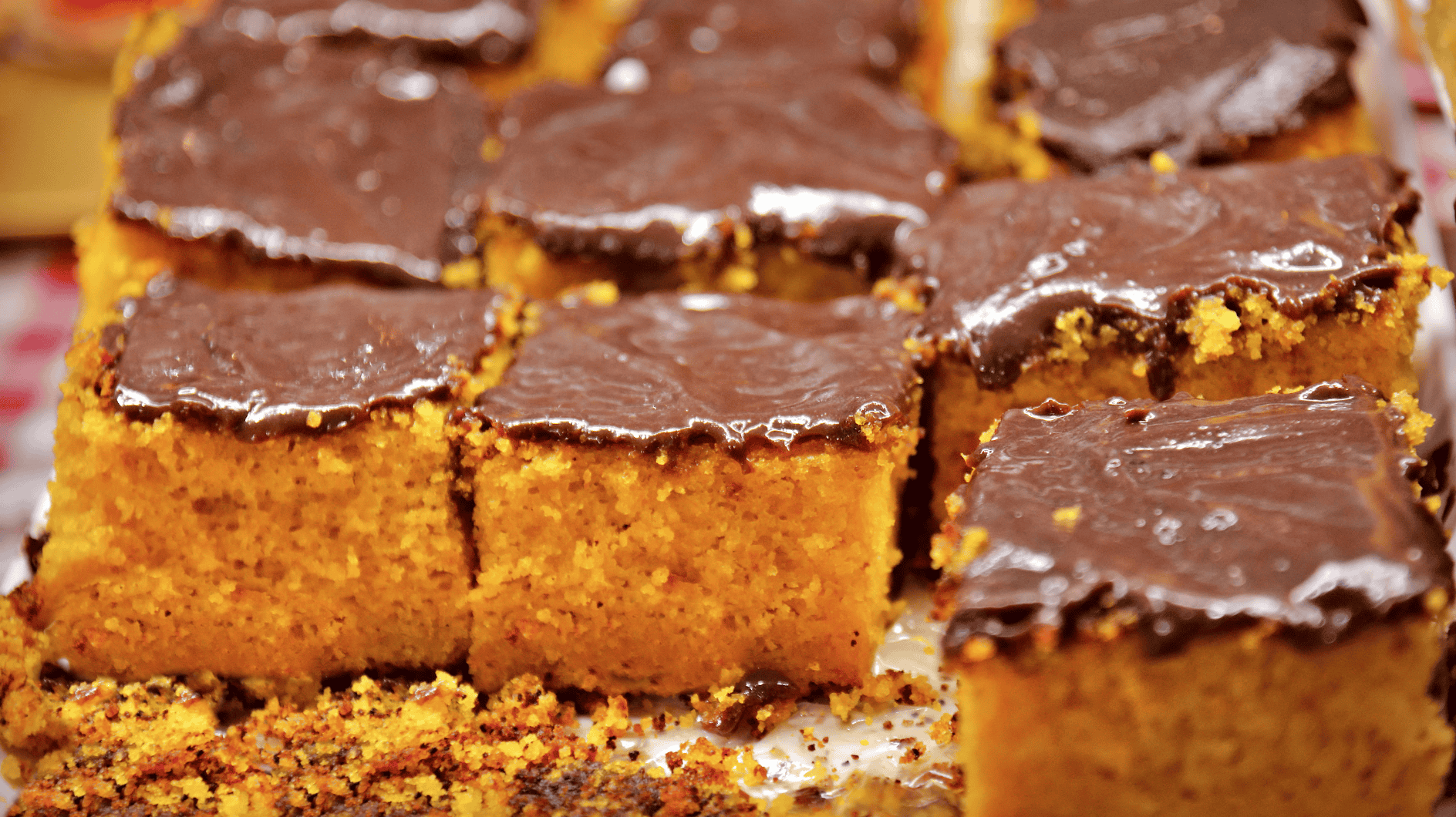 Brasilianischer Karottenkuchen (Bolo de Cenoura)