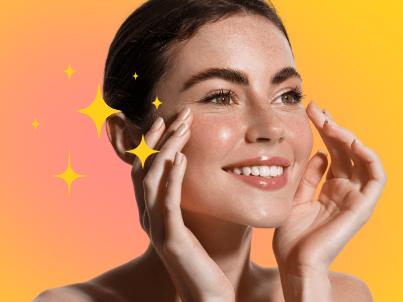 Junge Frau mit strahlendem Teint auf gelbem Hintergrund.