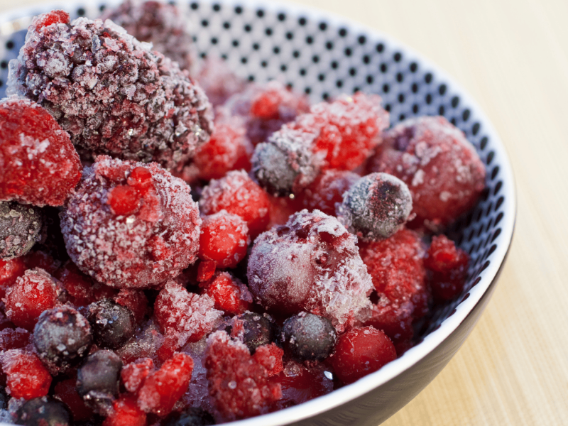 TK-Beeren in einer Schüssel.