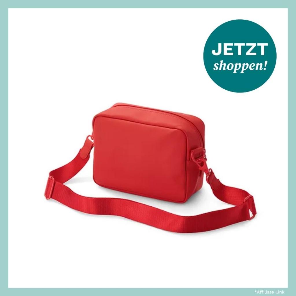 Produktbild der Regen-Umhängetasche von Tchibo.