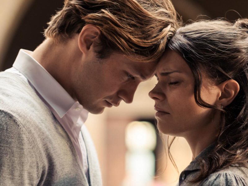 Harriet Herbig Matten und Damian Hardung in Maxton Hall, Staffel 2