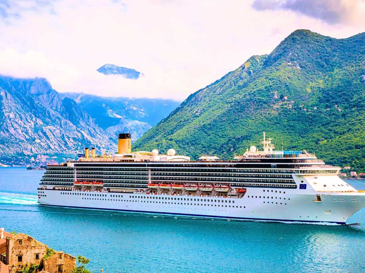 Kreuzfahrtschiff