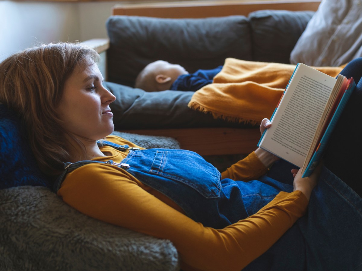 Mental Load, Mom Guilt & Co.: Diese 5 B&uuml;cher tun jeder Mama gut