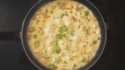 Eintopf mit Rosenkohl und Sahne.