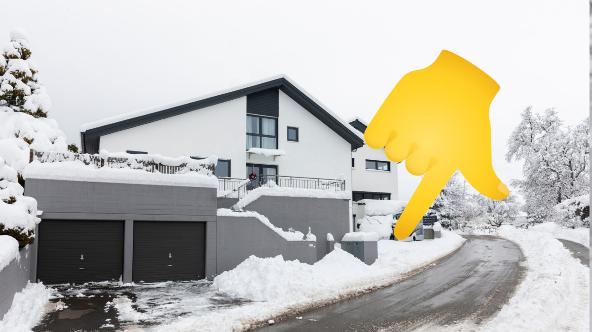 Haus im Winter mit Finger Emoji