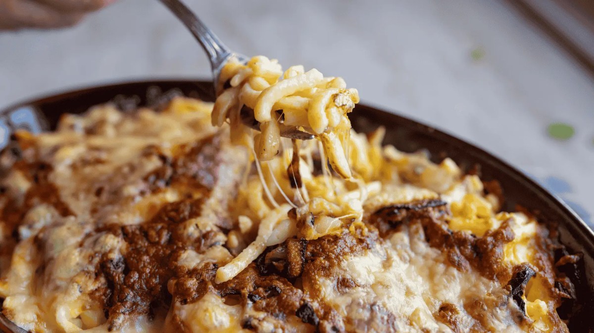 Spätzle mit Käse überbacken.