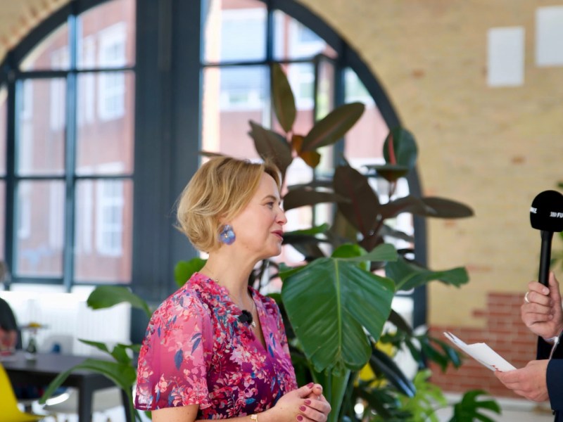 Julia Becker auf der YES!CON
